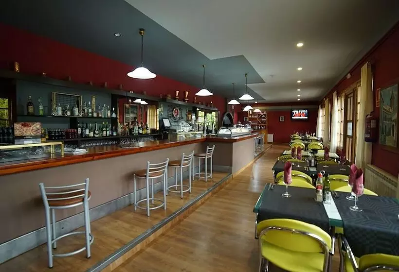 Hotel Montsant