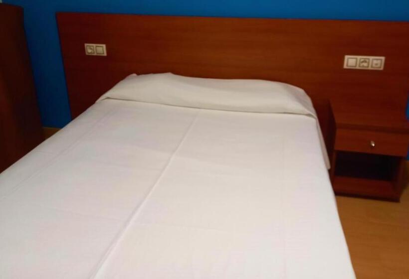 هتل Pension San Roque