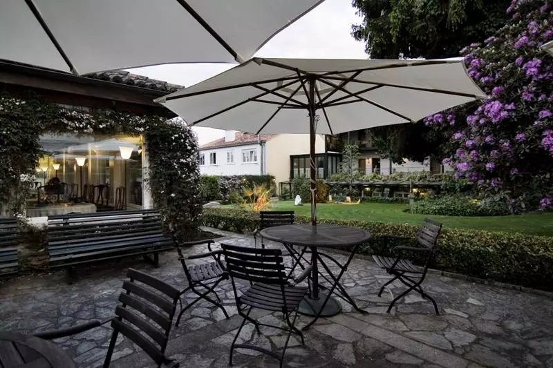 田舎風ホテル Virxe Da Cerca By Pousadas De Compostela