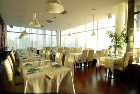 Airo Hotel Tower