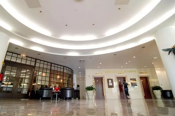 Airo Hotel Tower