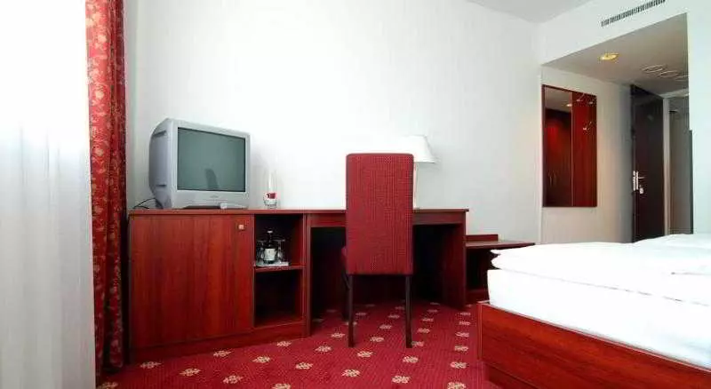 Airo Hotel Tower