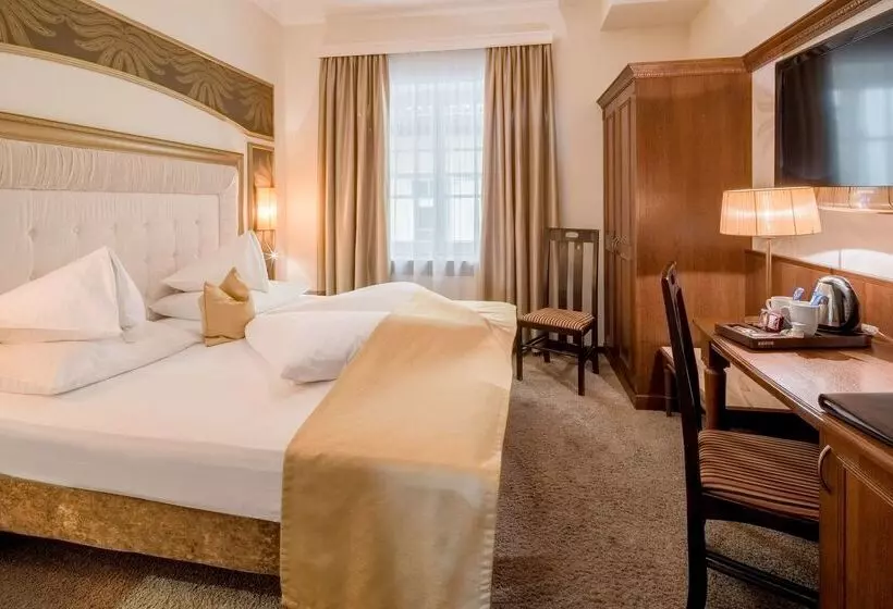 酒店 Goldener Adler, Bw Signature Collection