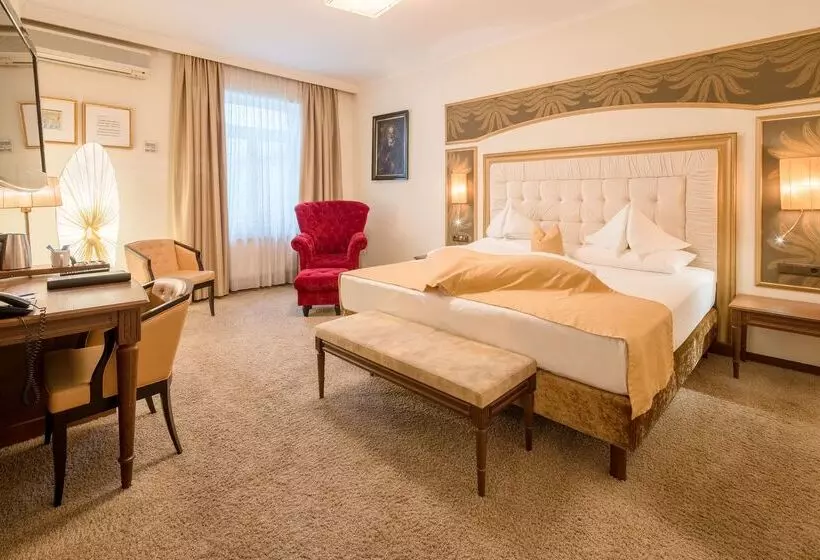 酒店 Goldener Adler, Bw Signature Collection