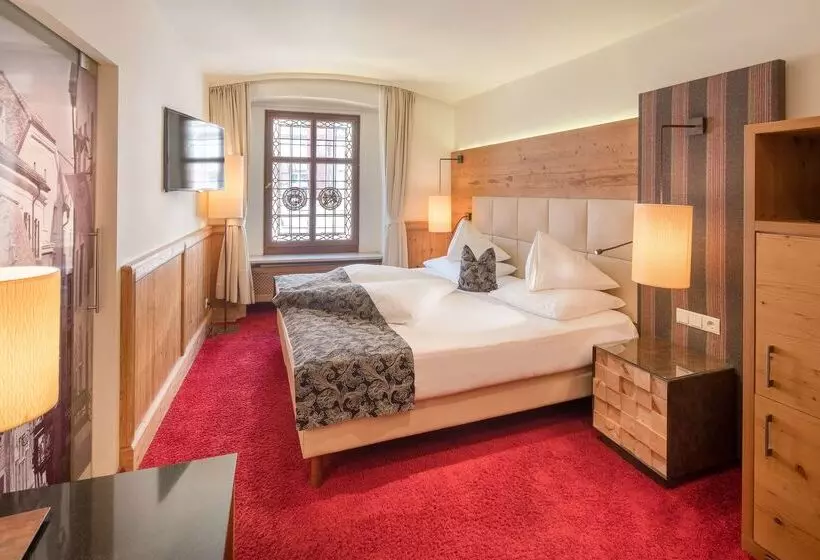 酒店 Goldener Adler, Bw Signature Collection