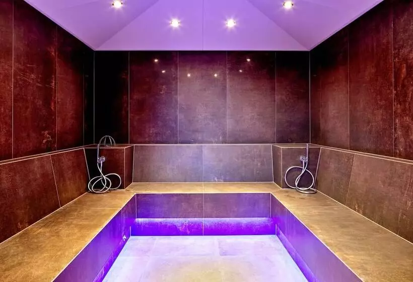 Отель Kaiserhof Superior