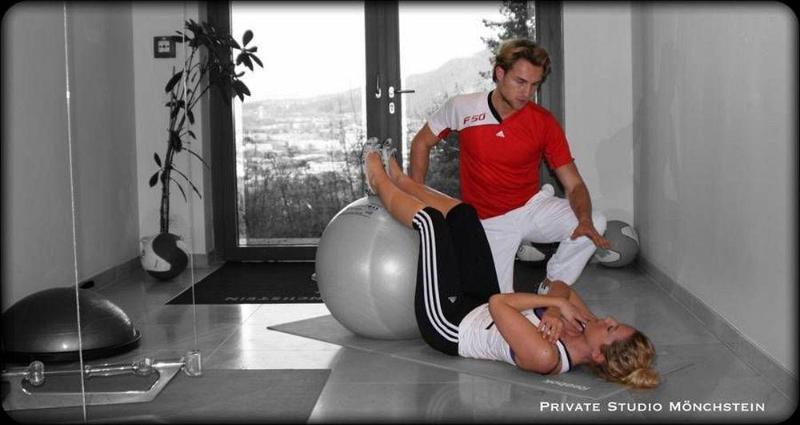 هتل Schloss Monchstein