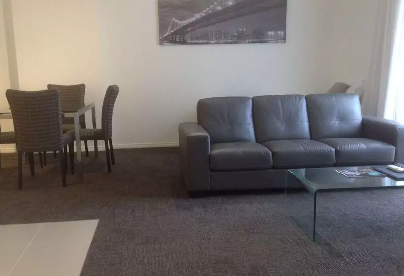 هتل Best Western Geelong Motor Inn & Serviced Apartments