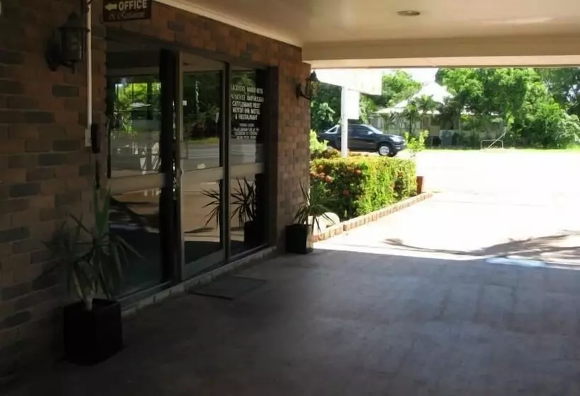 Отель Cattleman's Rest Motor Inn