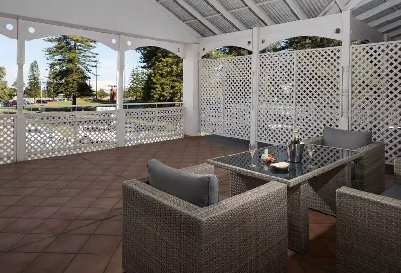 Esplanade Hotel Fremantle   By Rydges