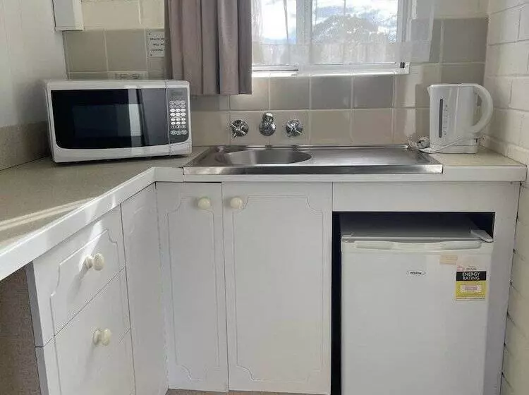 호텔 Forster Motor Inn