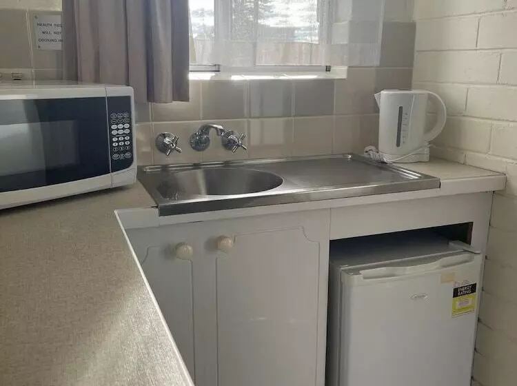 호텔 Forster Motor Inn