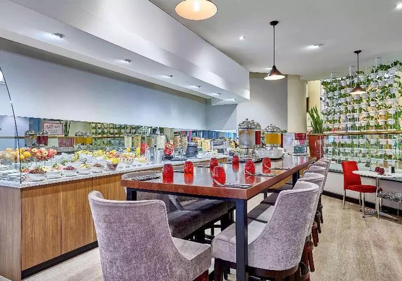 ホテル Ibis Perth