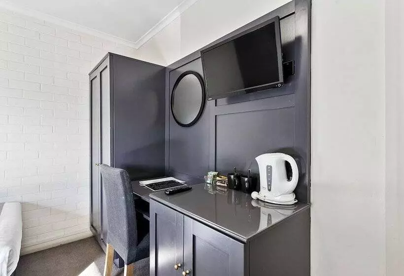 בית מלון כפרי The Cornwall Historic