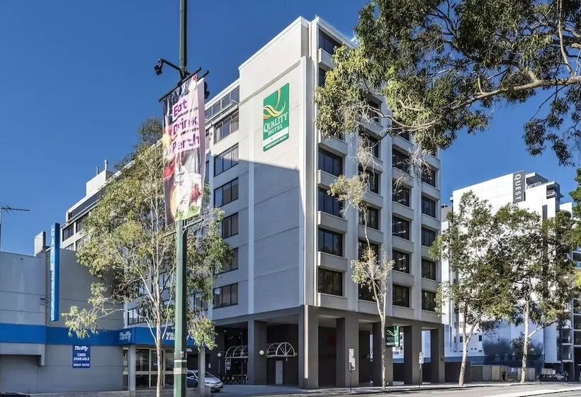 Quality Hotel Ambassador Perth