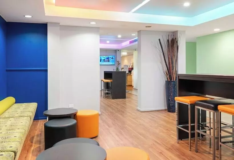 Quality Hotel Ambassador Perth