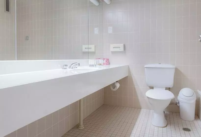Quality Hotel Ambassador Perth