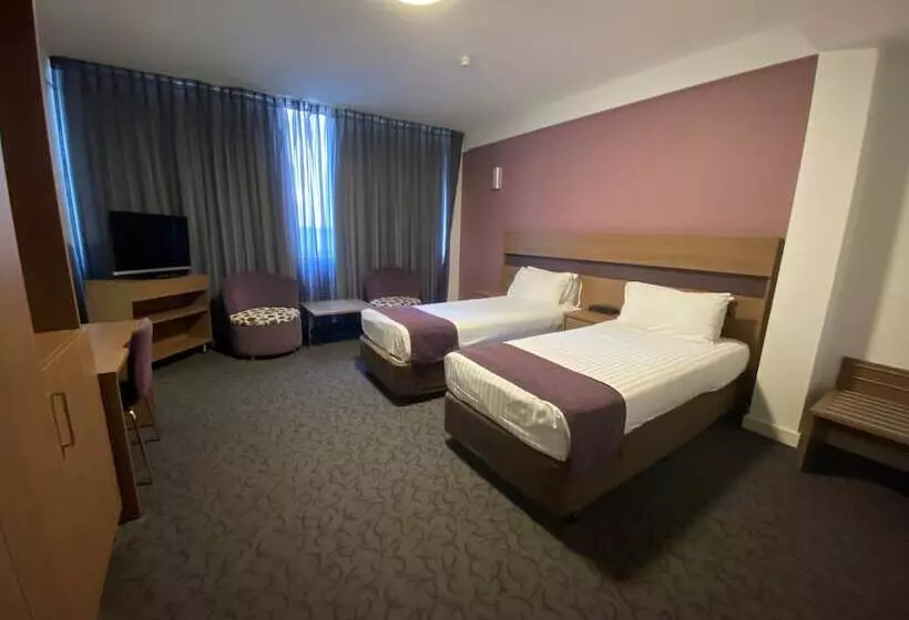 Quality Hotel Ambassador Perth