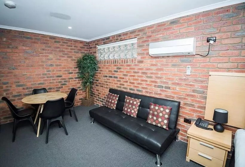 ホテル Australian Settlers Motor Inn