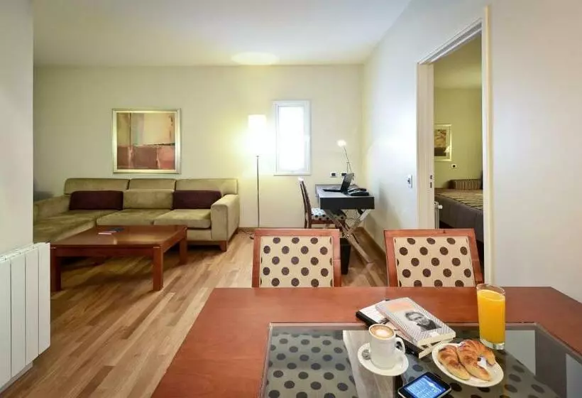 Hotel Grand Brizo Comahue