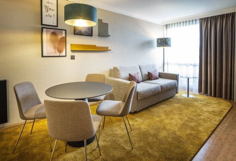 Holiday Inn Hotel Brussels Airport, An Ihg