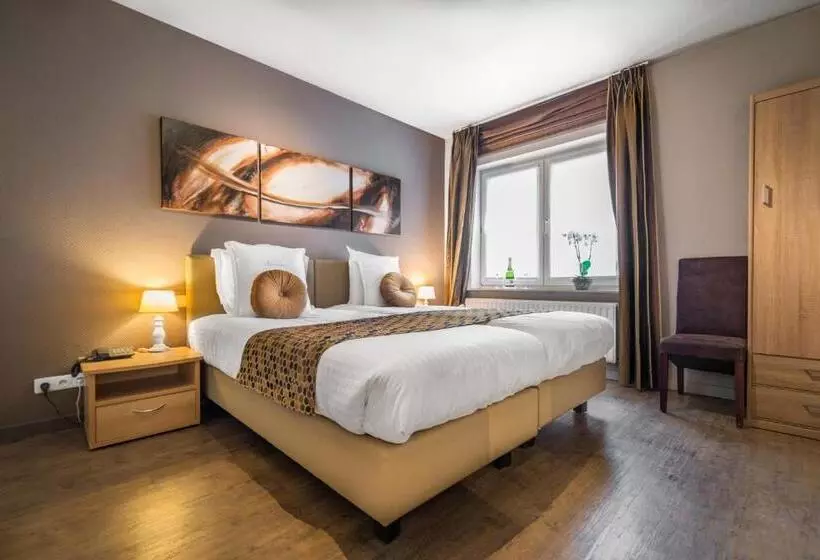 בית מלון כפרי Es Maraboe