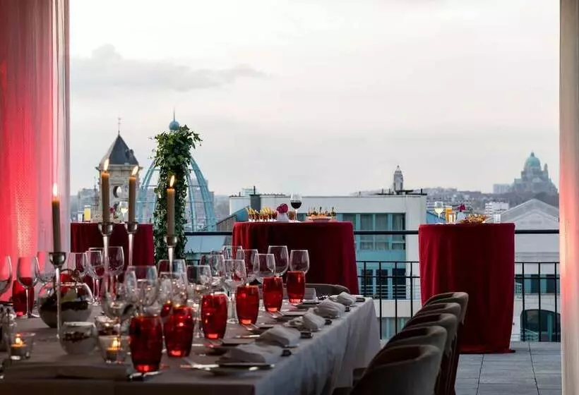 فندق NH Collection Brussels Centre