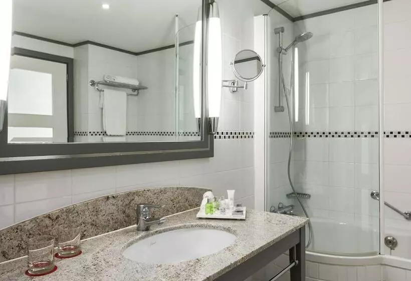 فندق NH Collection Brussels Centre