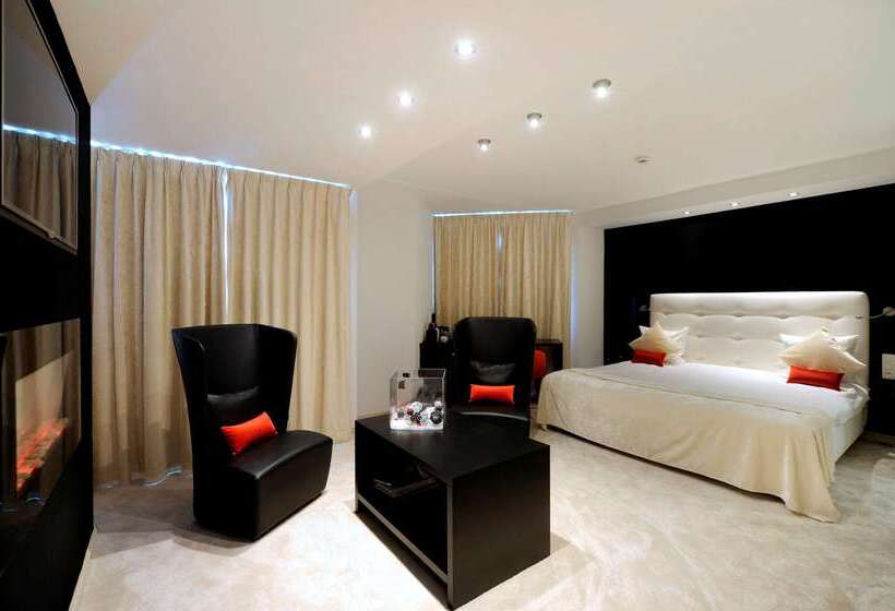 בית מלון כפרי Restaurant Van Der Valk Nivelles Sud