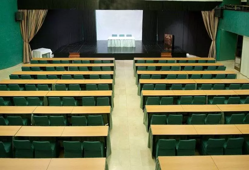 Roc Blanc Hotel & Spa