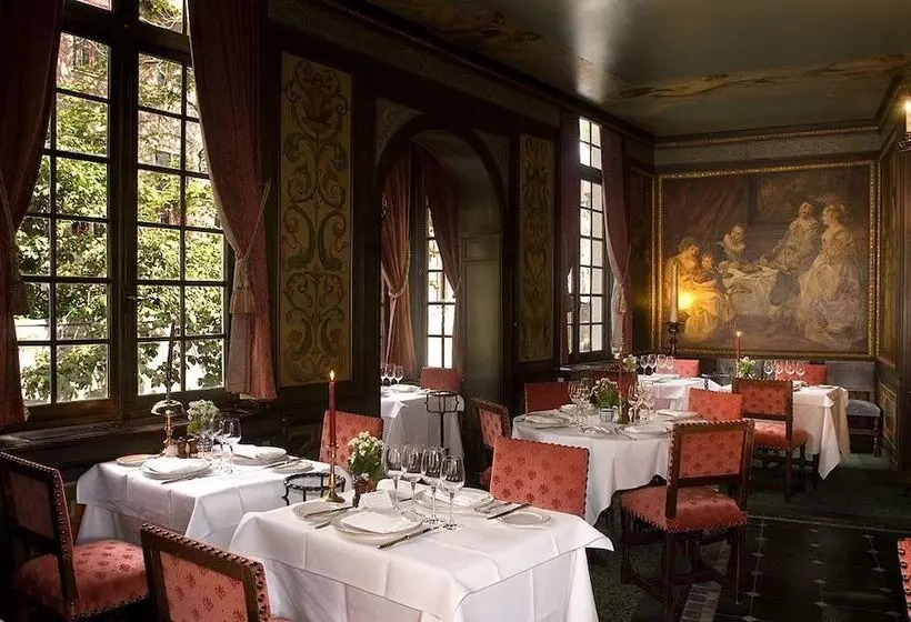 Резиденция Duc De Bourgogne