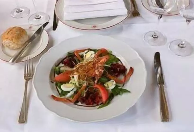 Резиденция Duc De Bourgogne