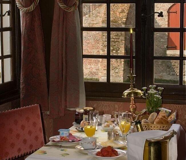 اقامتگاه Duc De Bourgogne