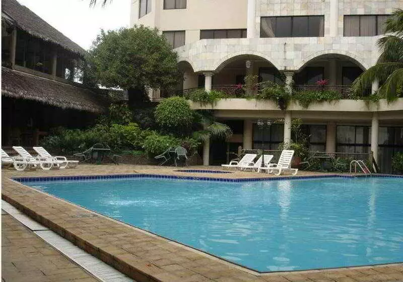 Отель Gran Santa Cruz