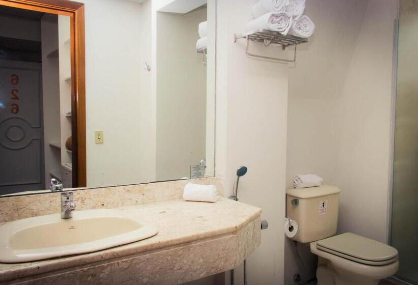 Embaixador Hotel By Fast10