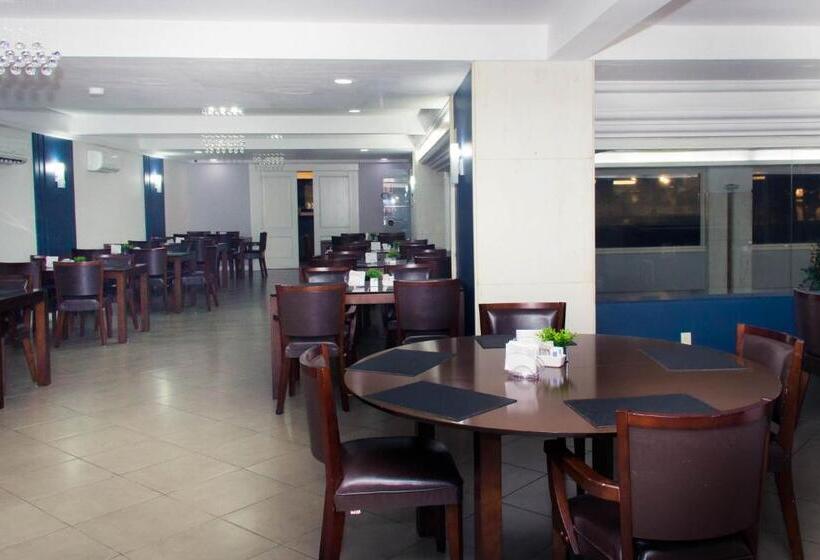 Embaixador Hotel By Fast10