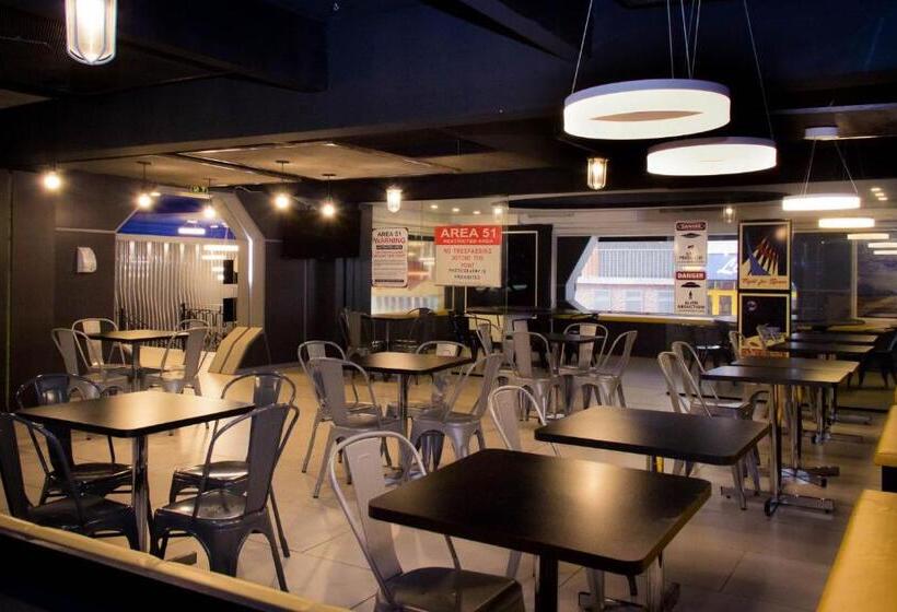 Embaixador Hotel By Fast10