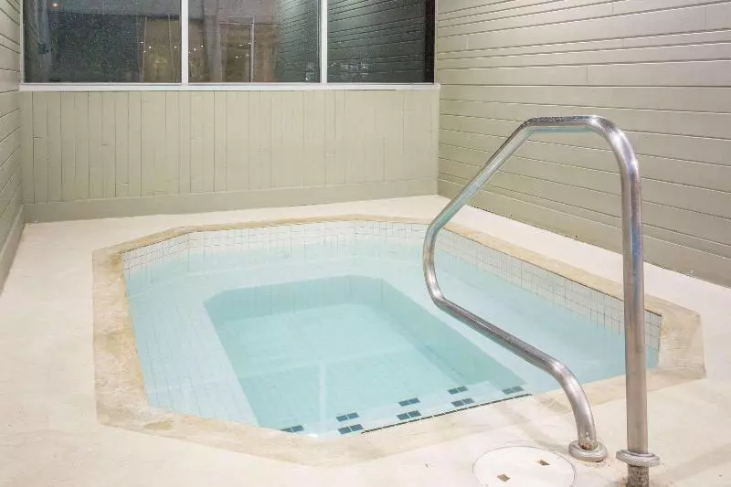 Szálloda Ramada By Wyndham Cornwall