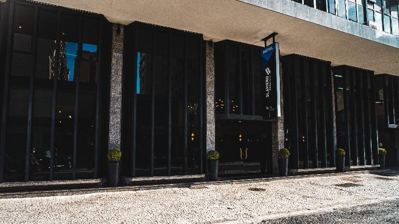 ホテル Slaviero Curitiba Centro
