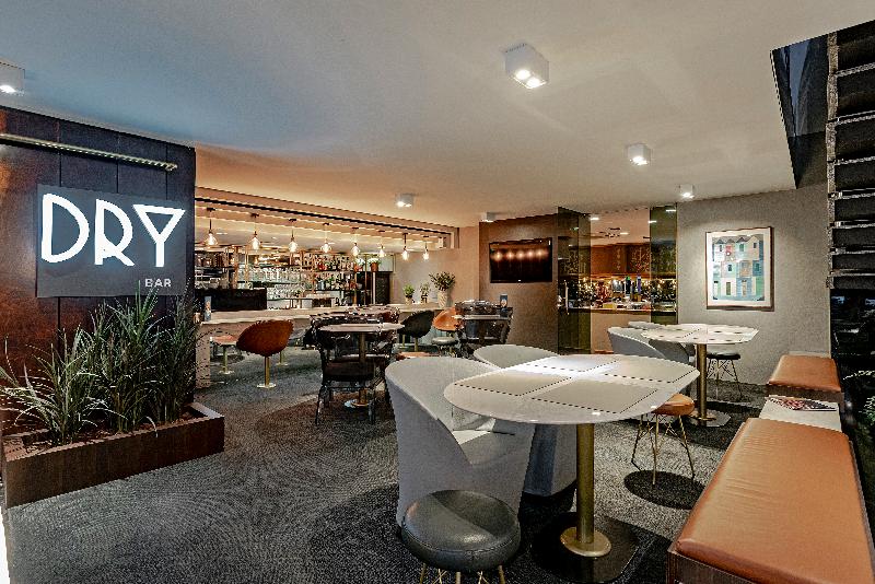 ホテル Slaviero Curitiba Centro