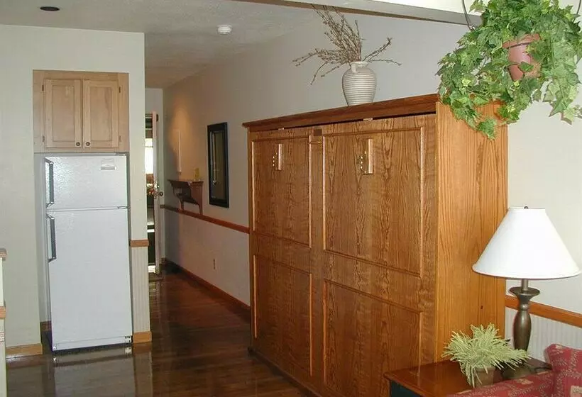 فندق Clock Tower