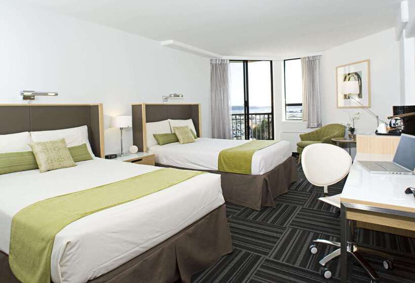 בית מלון כפרי Coast Bastion