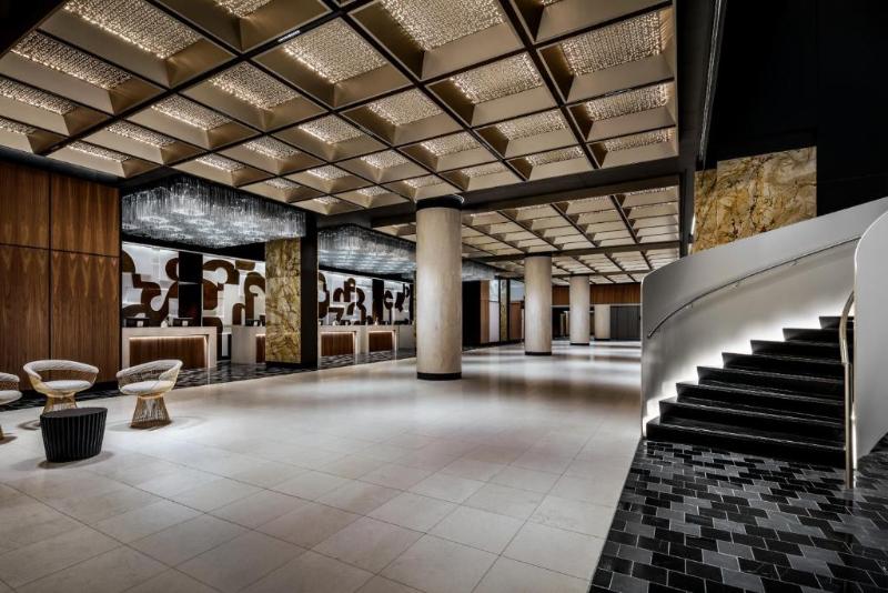 هتل Fairmont The Queen Elizabeth