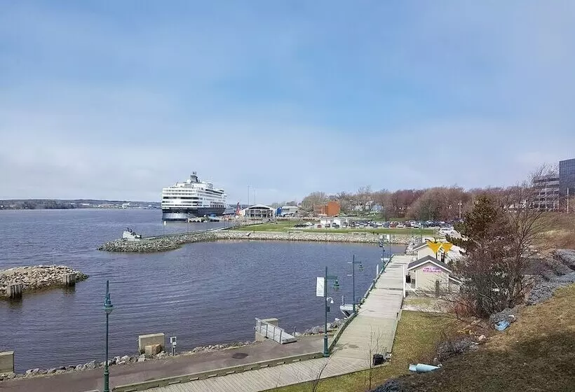 فندق Holiday Inn Sydney   Waterfront, An Ihg