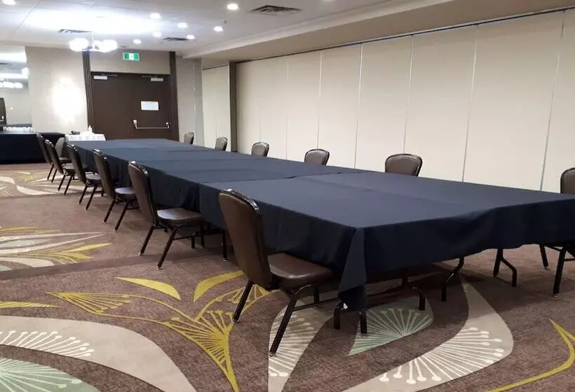 فندق Holiday Inn Sydney   Waterfront, An Ihg