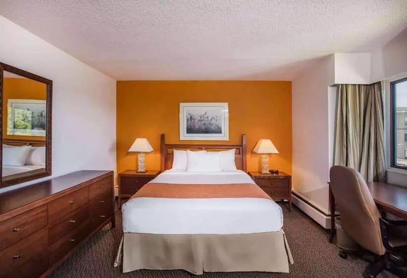 Hotel Howard Johnson By Wyndham Victoria