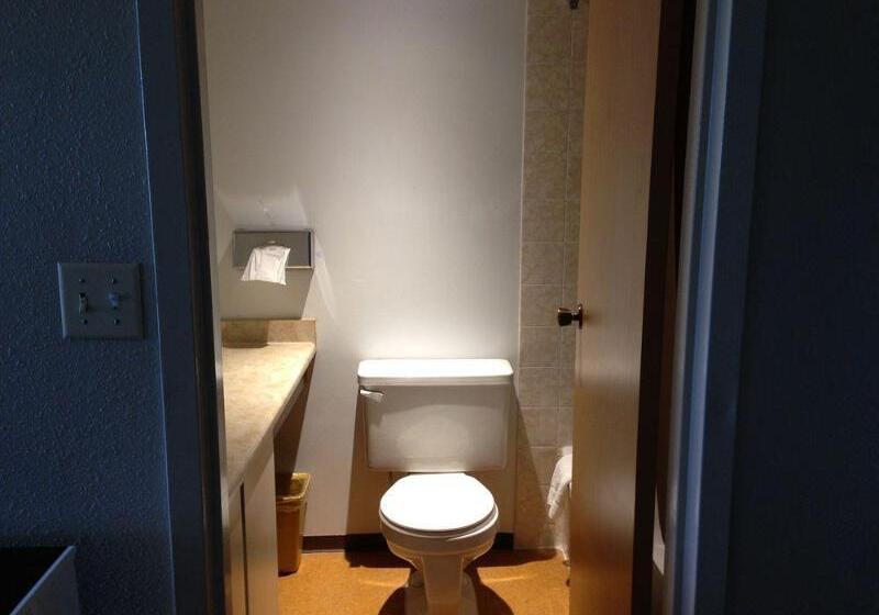 هتل Moby Dick Inn