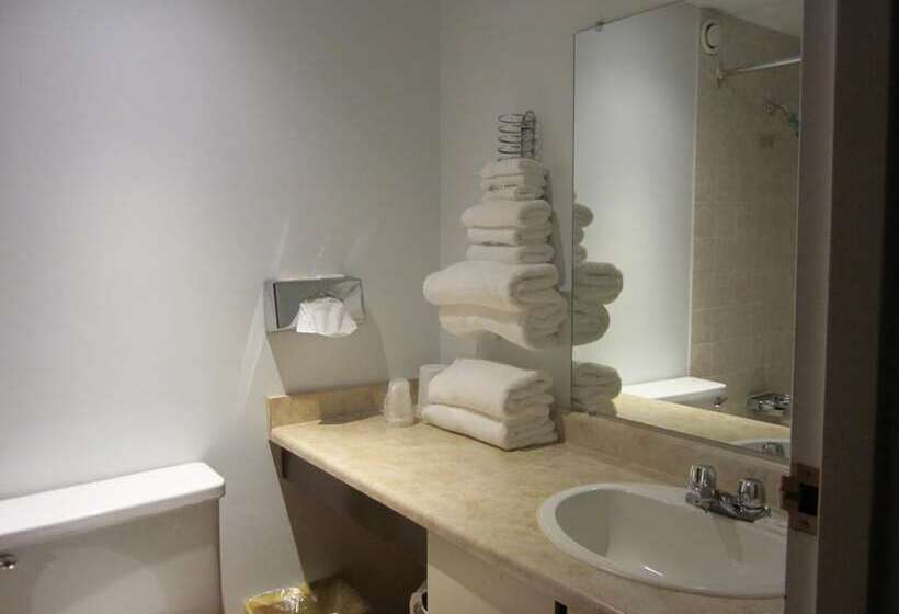 هتل Moby Dick Inn