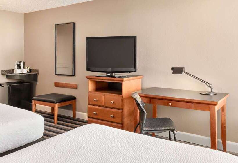 Royal Hotel Regina, Trademark Collection By Wyndham