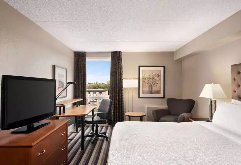 Royal Hotel Regina, Trademark Collection By Wyndham